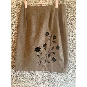 Ann Taylor Women's Floral Embroidered Peasant Skirt Brown Size 8